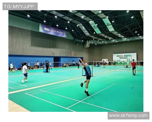 成都羽毛球队个人能力排名创新高展现实力与潜力的完美结合