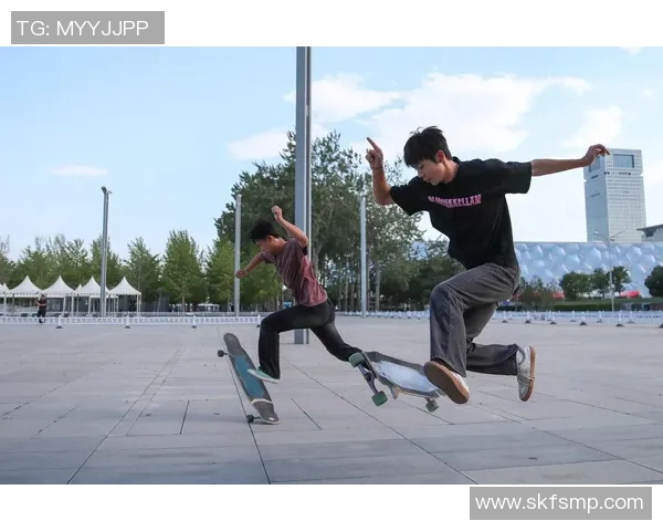 深圳滑板队在滑板节奏排名中创下新高引领潮流风尚 深圳滑板队在滑板节奏排名中创下新高引领潮流风尚