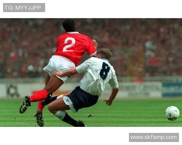 足球明星退役后的生活趣事揭秘与精彩瞬间回顾 足球明星退役后的生活趣事揭秘与精彩瞬间回顾